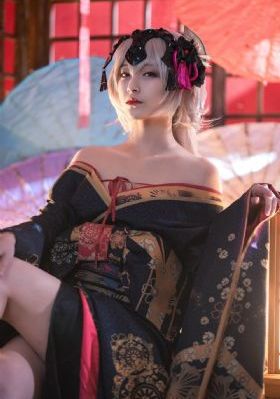 妻子的同事_4K高清在线